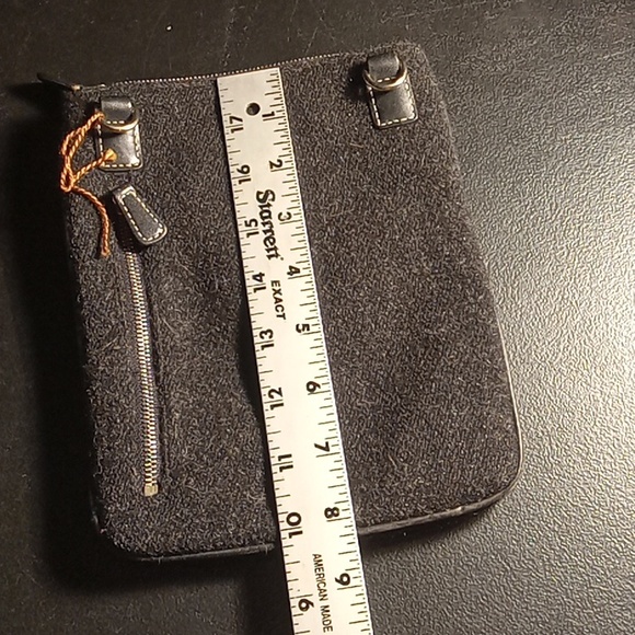 Coach Black Gray Silver Sacoche Felt Coach Pouch No Shoulder Strap Length 8 1/2 - Picture 3 of 8